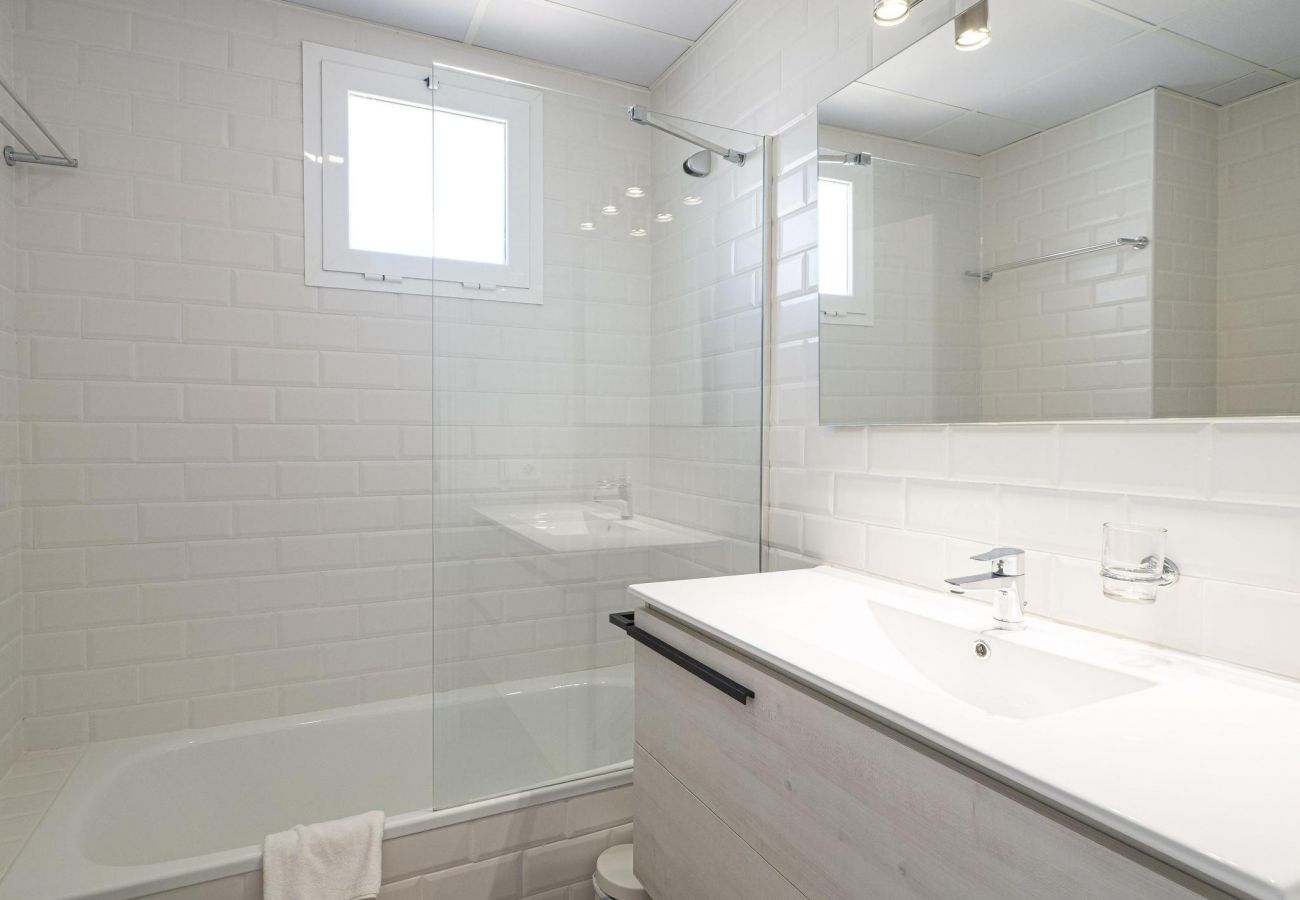 Apartment in Manilva - Small Oasis 2375 Sea View
