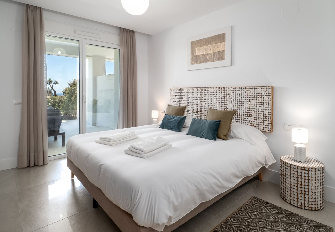 Apartment in San Roque - Emerald Green 2380 Golf & beach