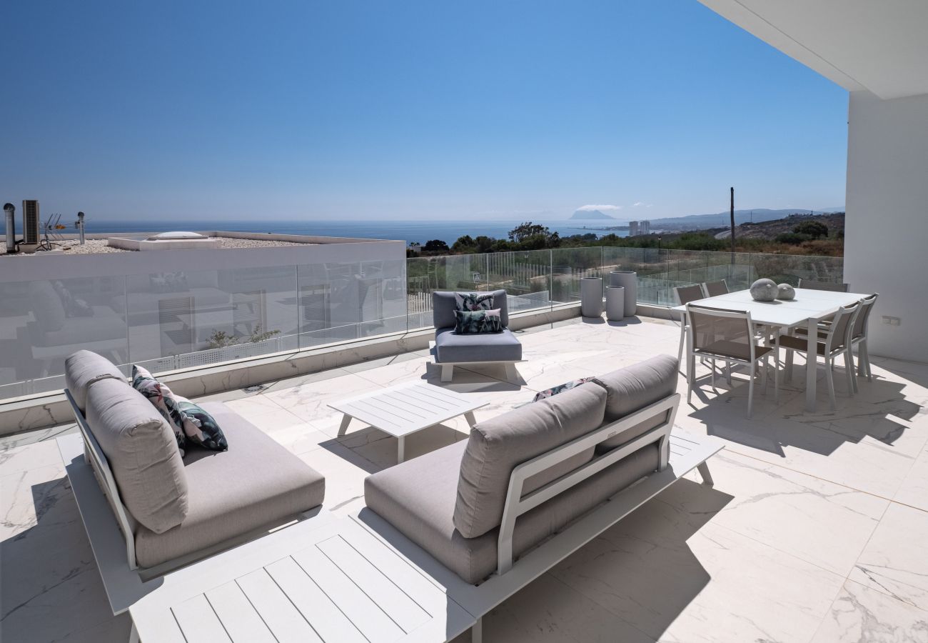Villa in San Roque - Villa ELISEO 2400 private pool & sea view