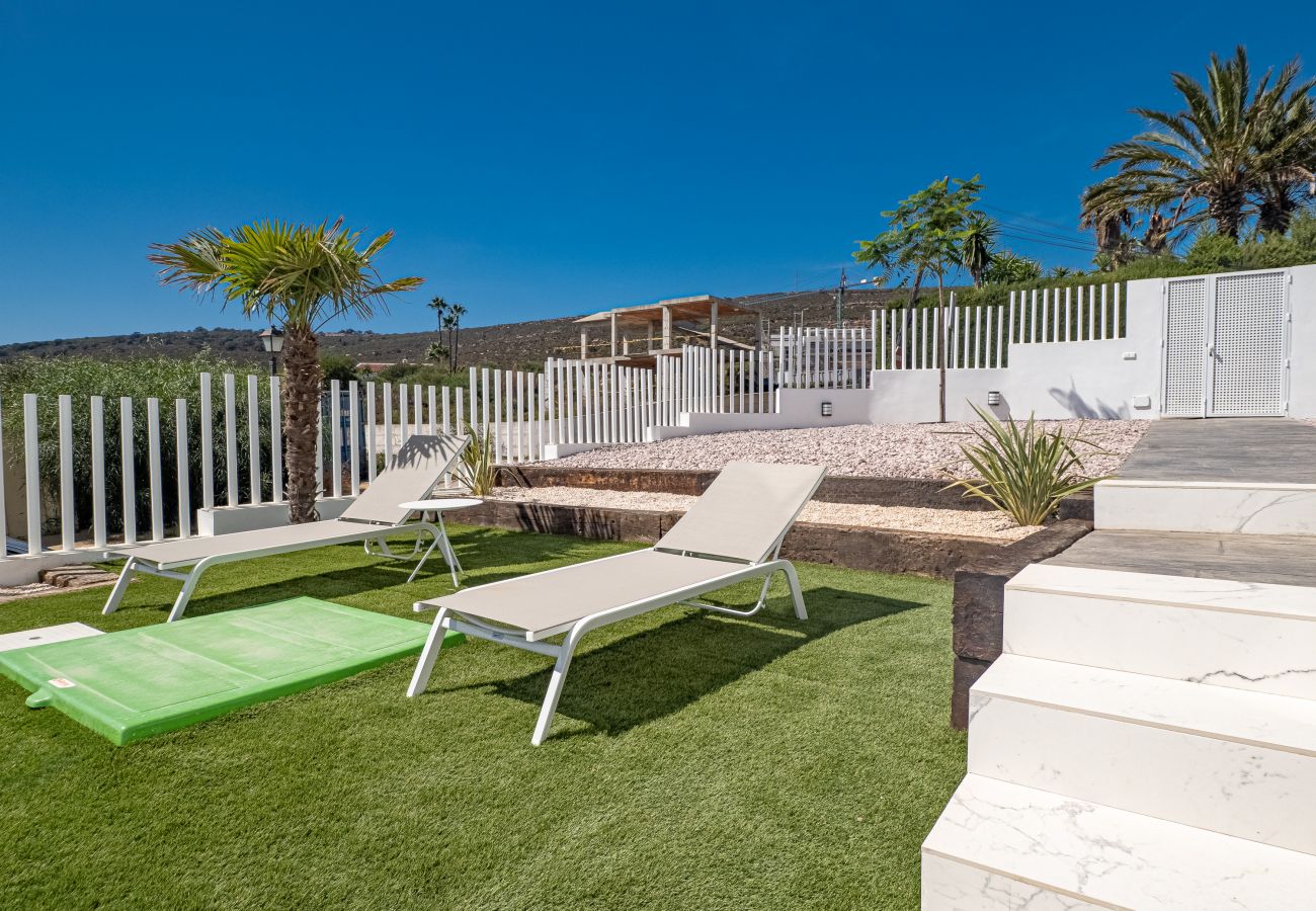 Villa in San Roque - Villa ELISEO 2400 private pool & sea view