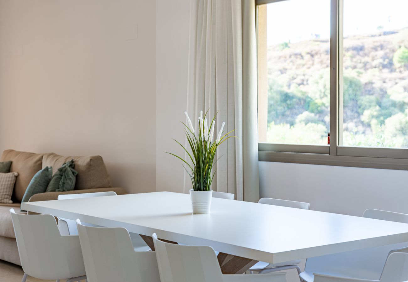 Apartment in Estepona - La Resina 2407 Golf & beach