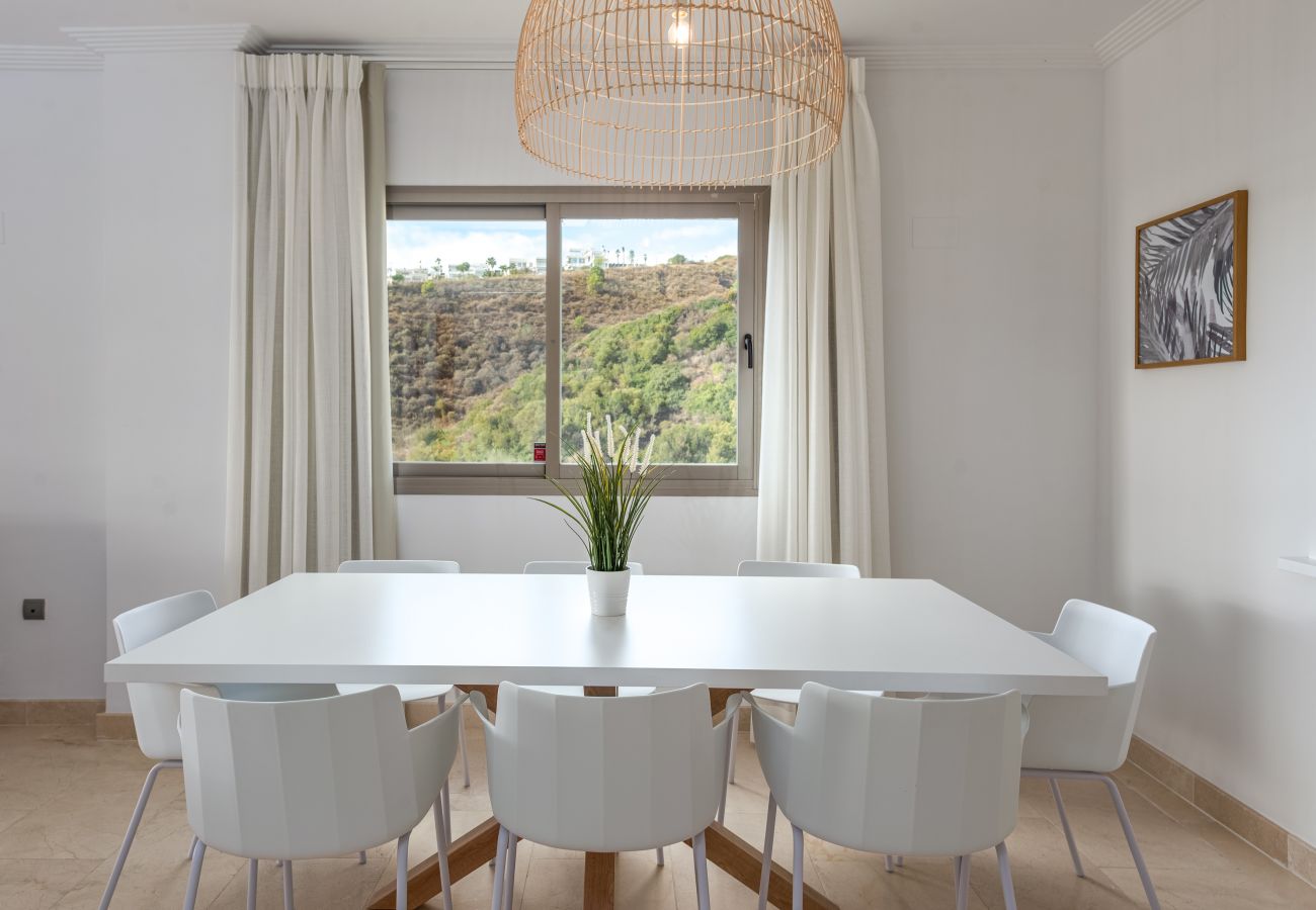 Apartment in Estepona - La Resina 2407 Golf & beach
