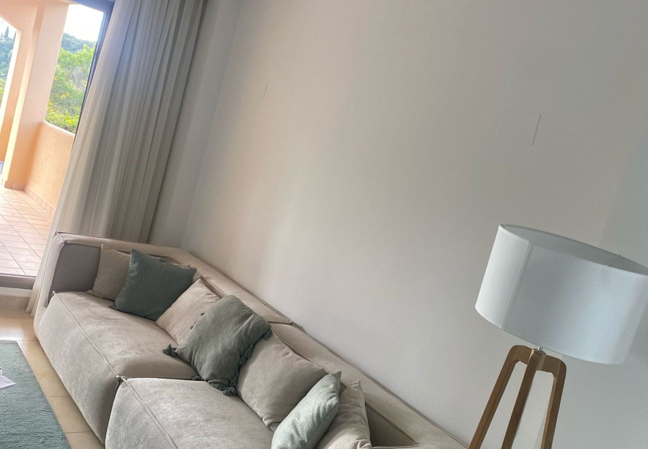 Apartment in Estepona - La Resina 2407 Golf & beach