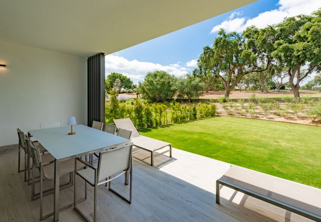 House in San Roque - Hoyo 17 San Roque Club 2406 Golf & Sea House in San Roque - Hoyo 17 San Roque Club 2406 Golf & Sea