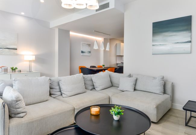 House in San Roque - Hoyo 17 San Roque Club 2406 Golf & Sea House in San Roque - Hoyo 17 San Roque Club 2406 Golf & Sea