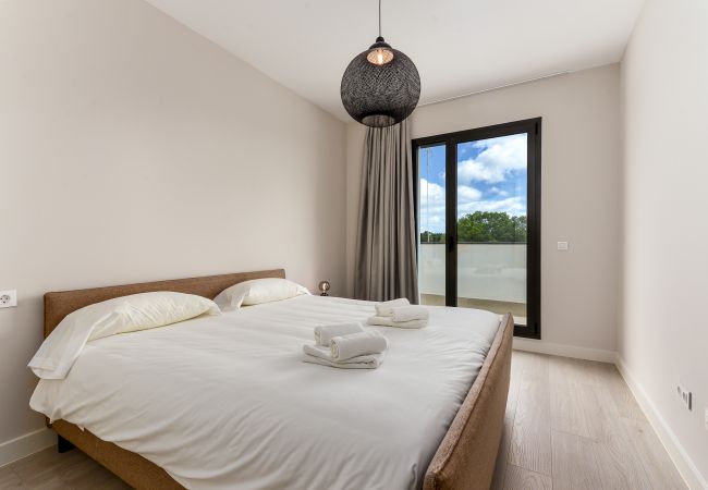 House in San Roque - Hoyo 17 San Roque Club 2406 Golf & Sea House in San Roque - Hoyo 17 San Roque Club 2406 Golf & Sea