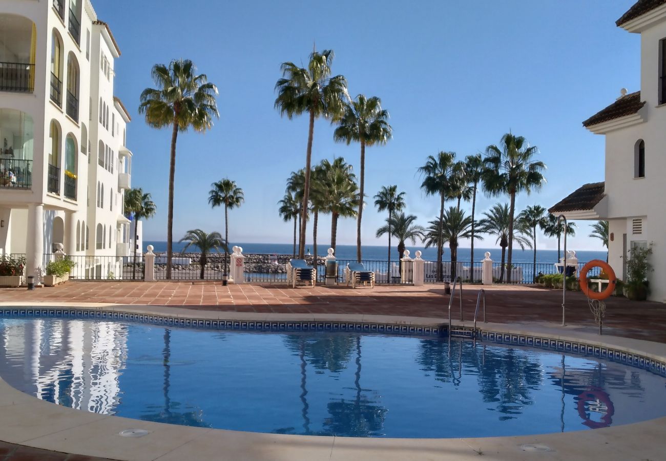 Apartment in Manilva - Marina Real 2434 First Sealine