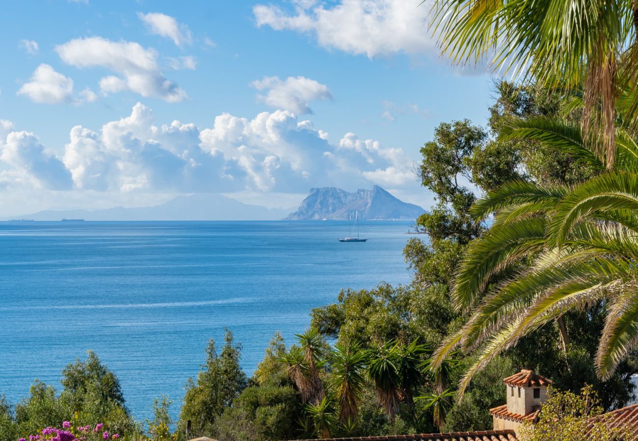 Villa in San Roque - Villa Shangri-La  Sotogrande Sea-view  5008