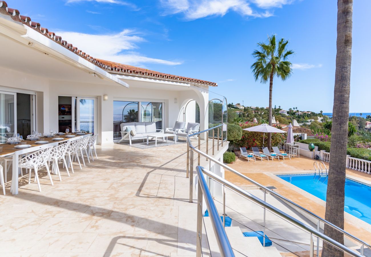 Villa in San Roque - Villa Shangri-La  Sotogrande Sea-view  5008