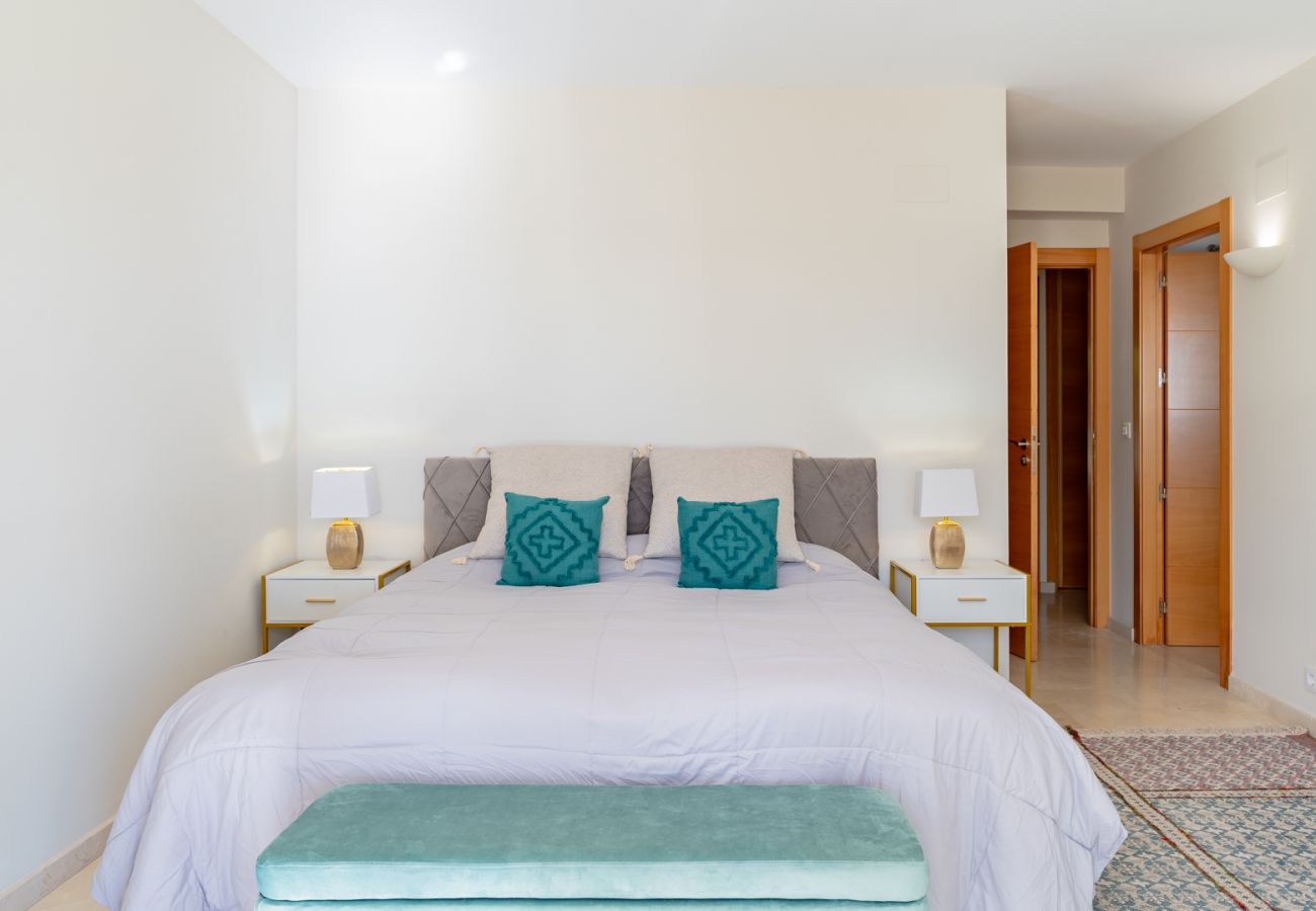 Villa in San Roque - Villa Shangri-La  Sotogrande Sea-view  5008