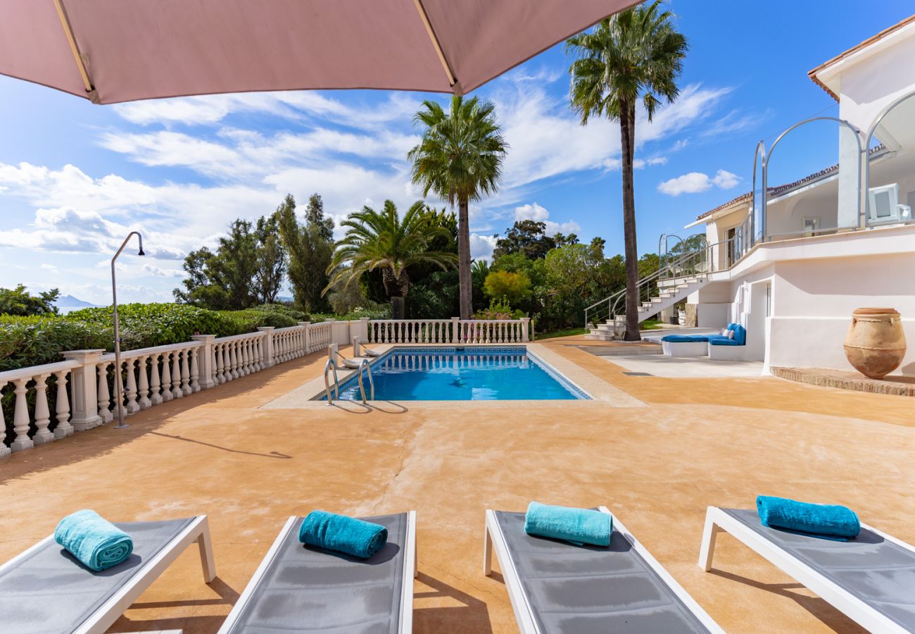Villa in San Roque - Villa Shangri-La  Sotogrande Sea-view  5008