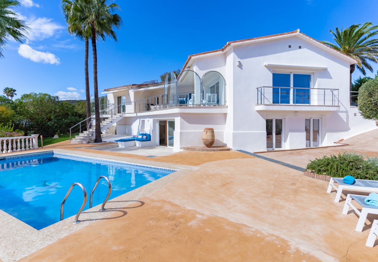 Villa in San Roque - Villa Shangri-La  Sotogrande Sea-view  5008