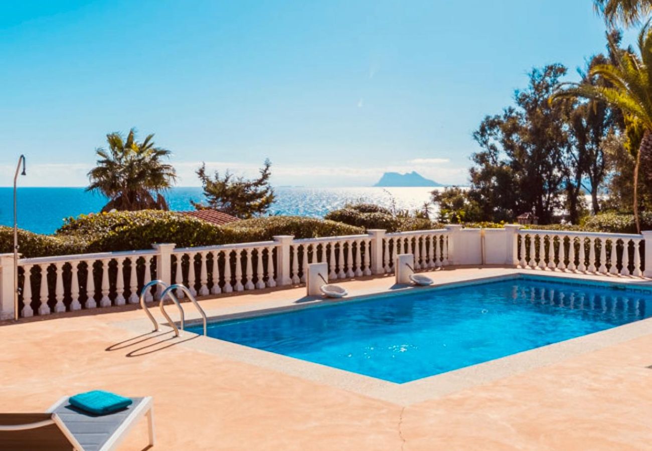Villa in San Roque - Villa Shangri-La  Sotogrande Sea-view  5008
