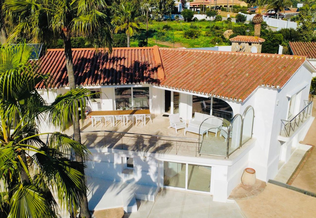 Villa in San Roque - Villa Shangri-La  Sotogrande Sea-view  5008
