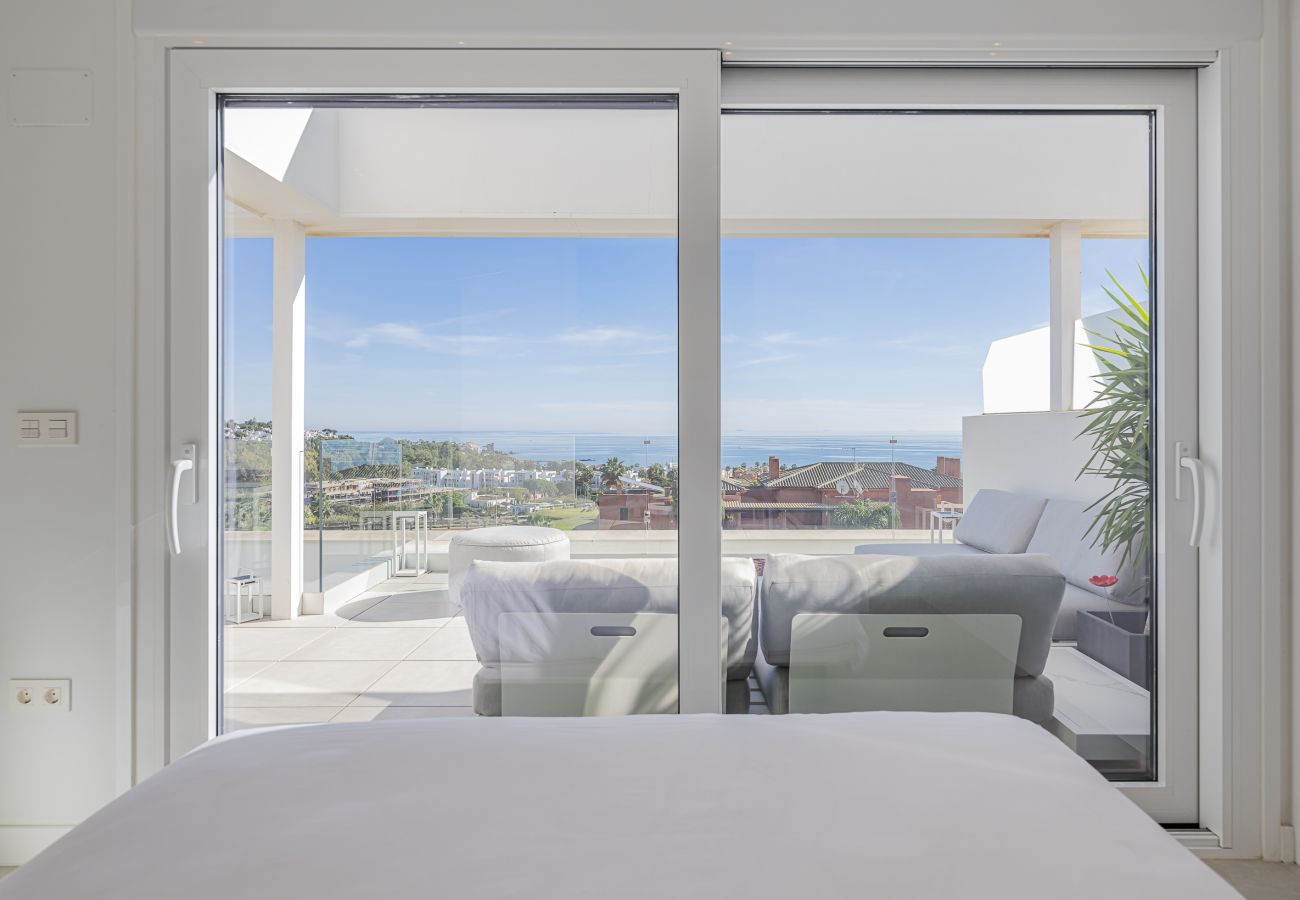 Apartment in Casares - Luxury Penthouse with Seaview & Golf 5010