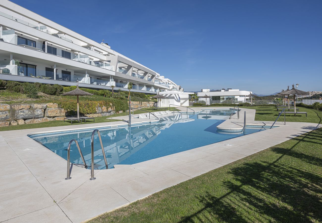 Apartment in Casares - Luxury Penthouse with Seaview & Golf 5010