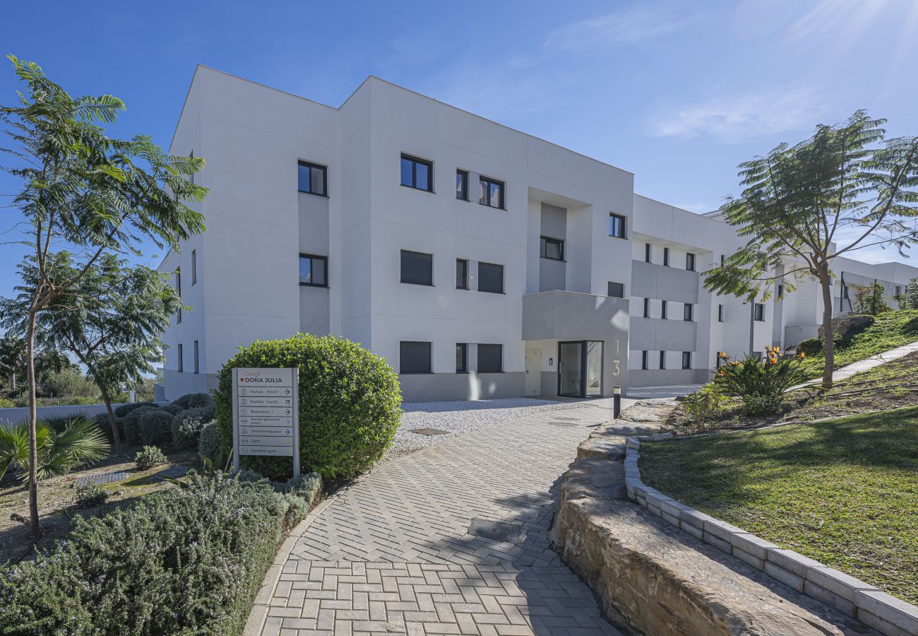 Apartment in Casares - Luxury Penthouse with Seaview & Golf 5010