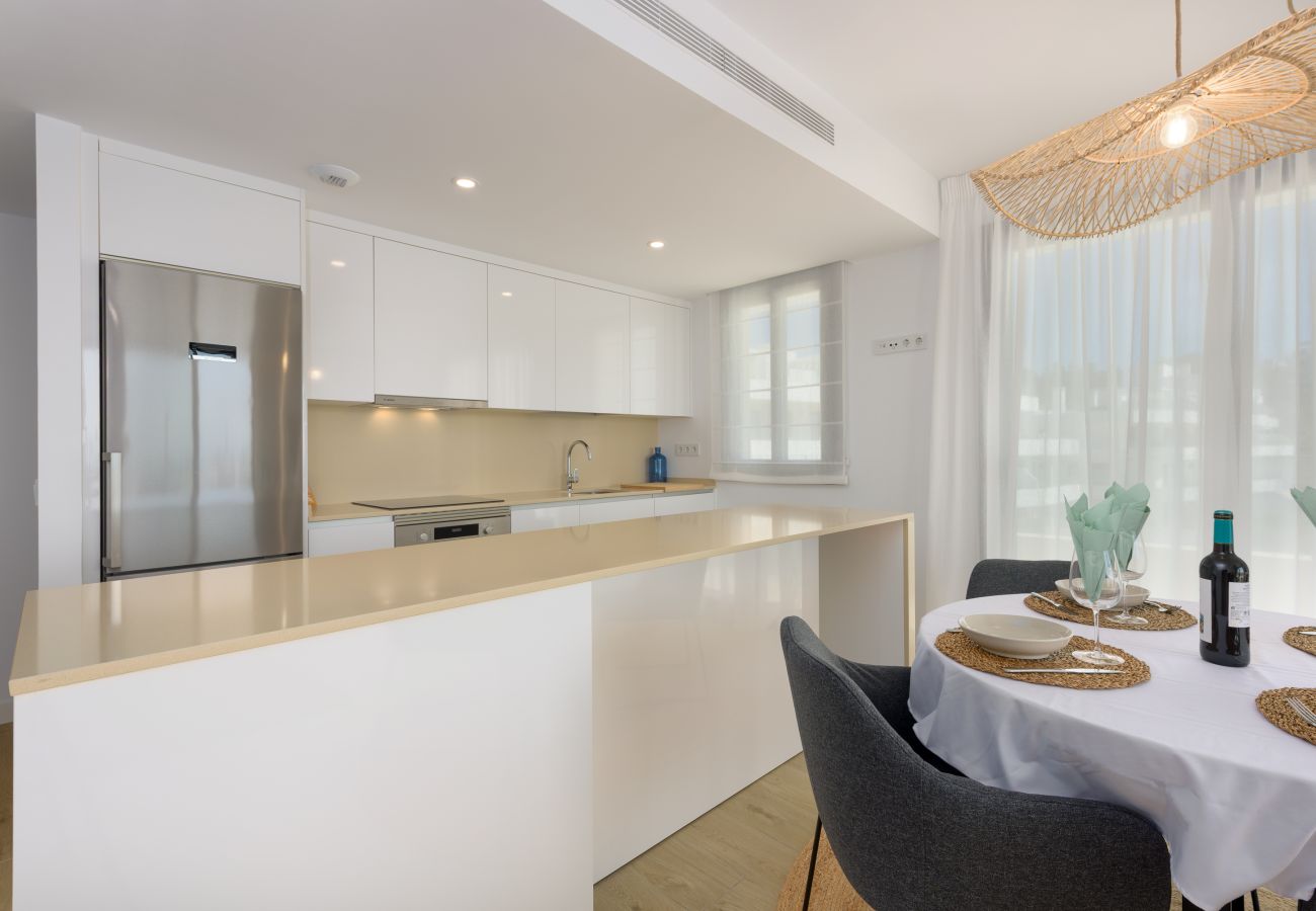 Apartment in Estepona - One 80 Suites 2440