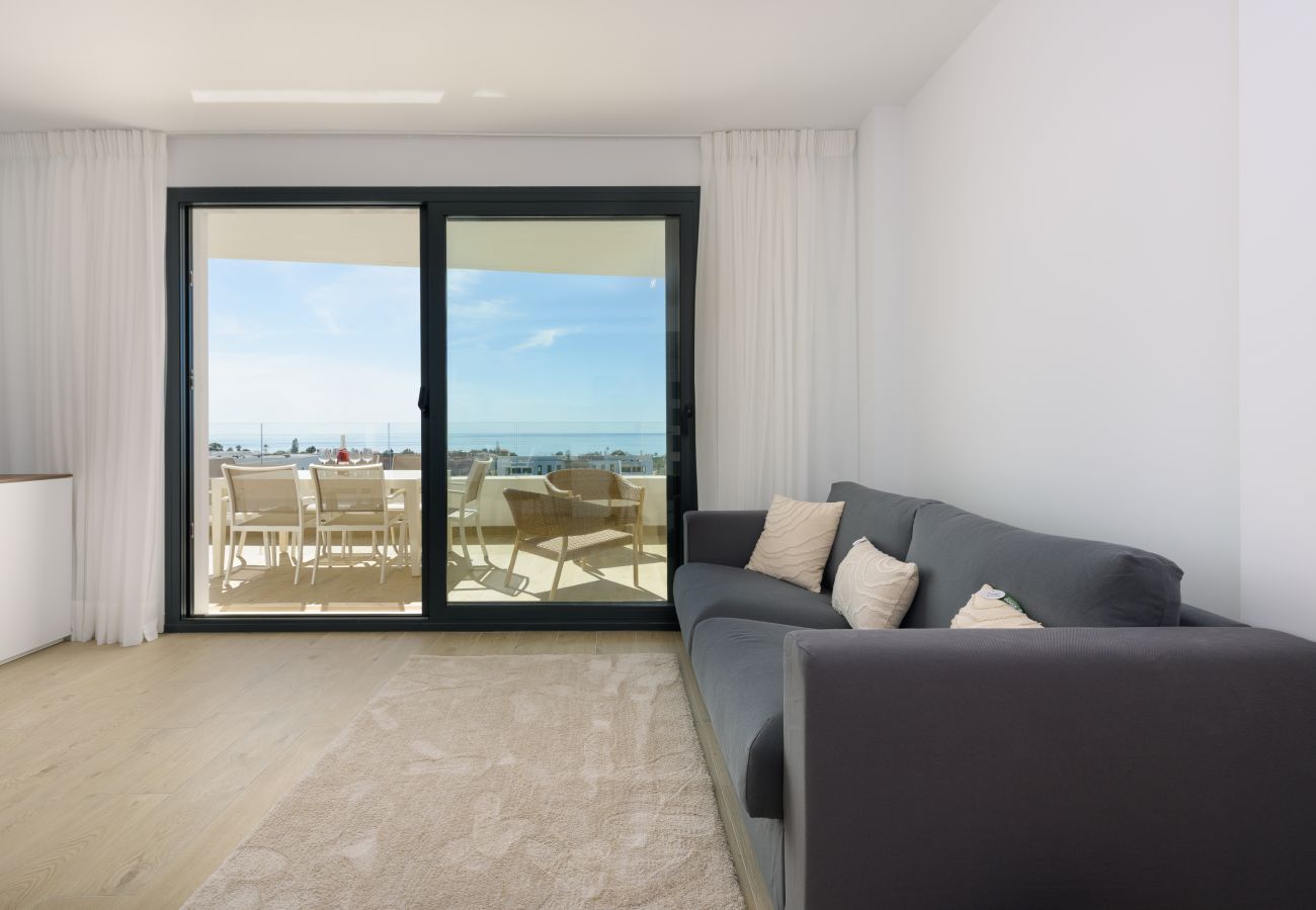 Apartment in Estepona - One 80 Suites 2440