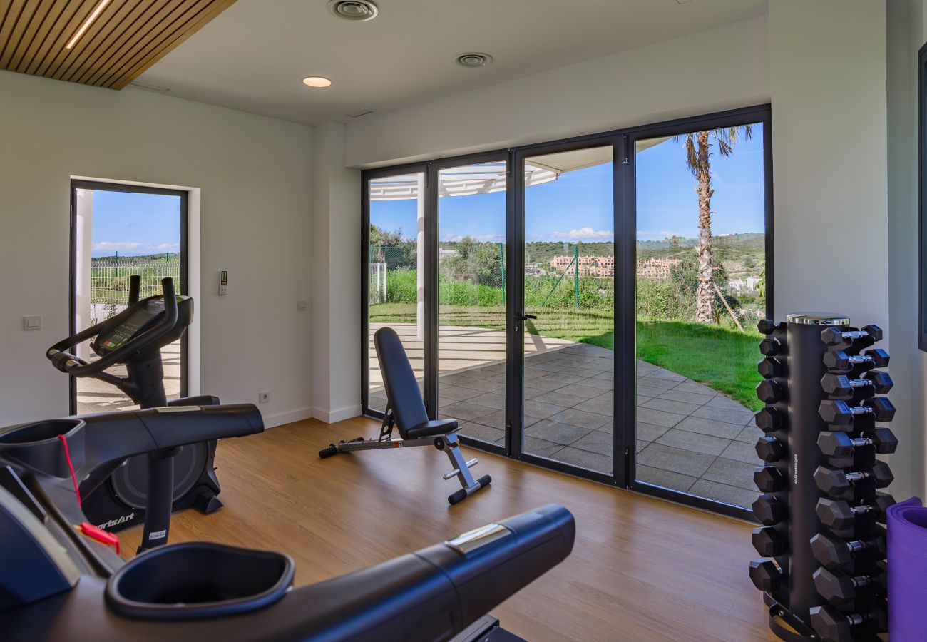Apartment in Estepona - One 80 Suites 2440