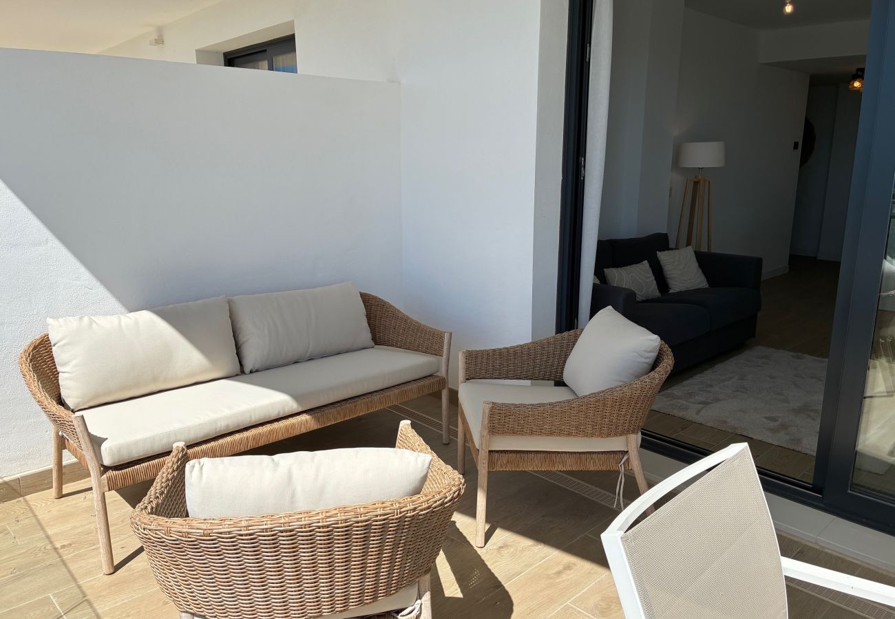 Apartment in Estepona - One 80 Suites 2440