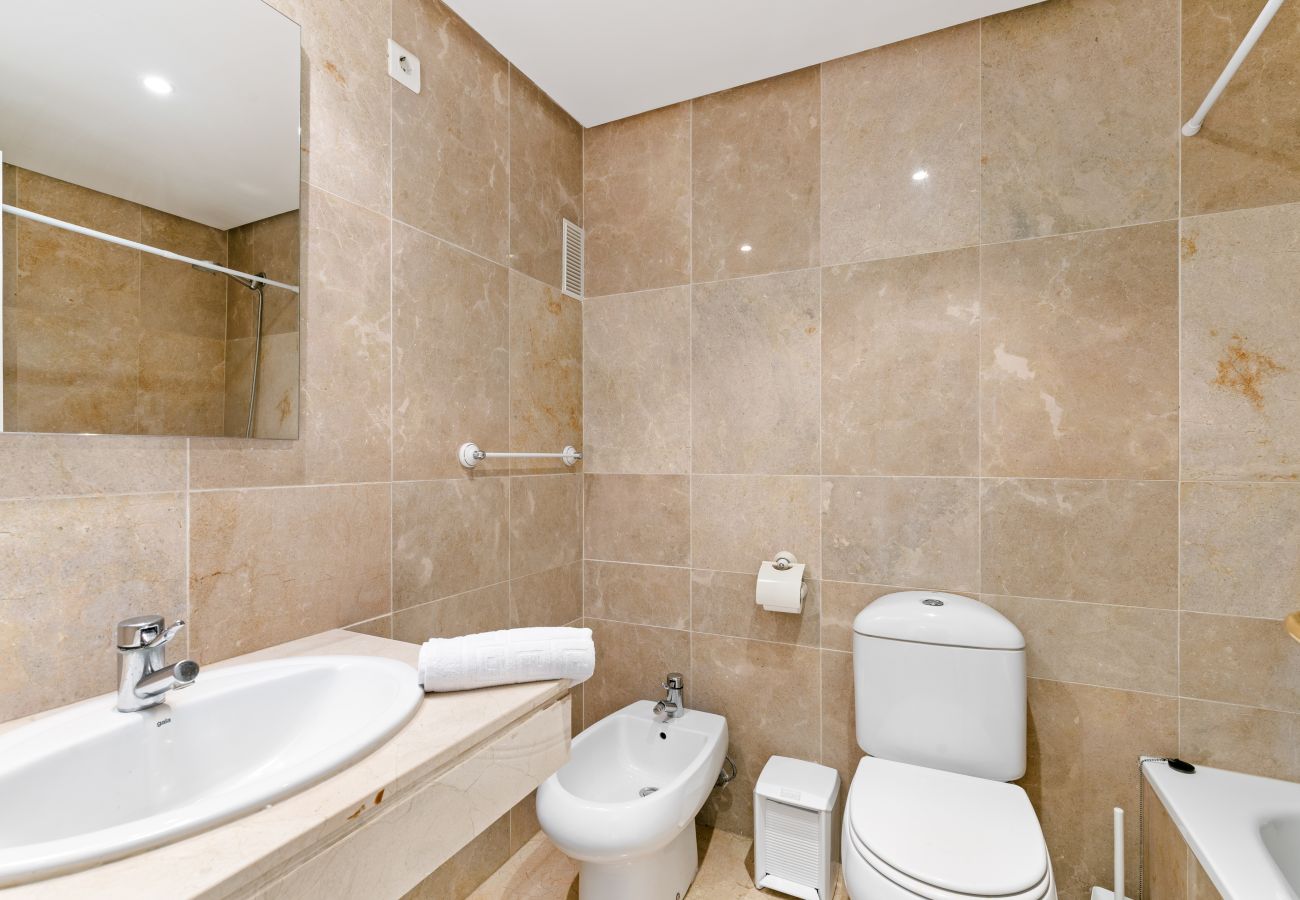 Apartment in Manilva - Marina Real Port View 2457
