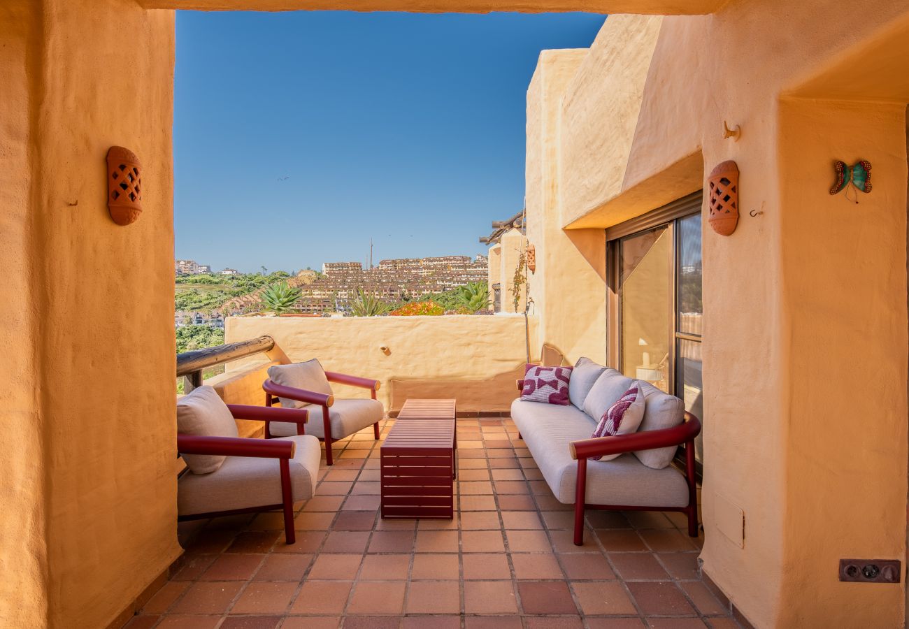 Apartment in Manilva - Coto Real Penthouse 2470 Naxos Sea-View