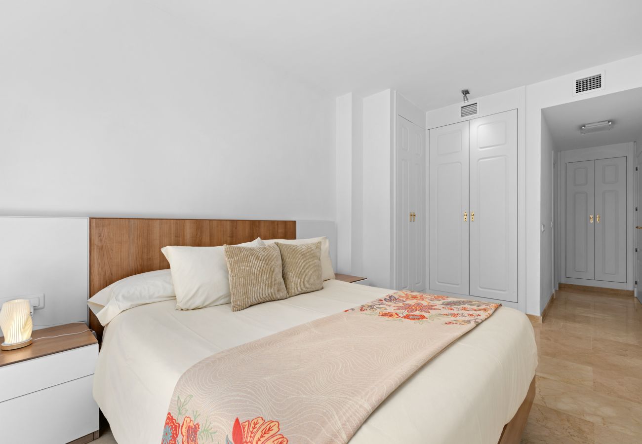 Apartment in Manilva - Marina Real 2474 Puerto Duquesa