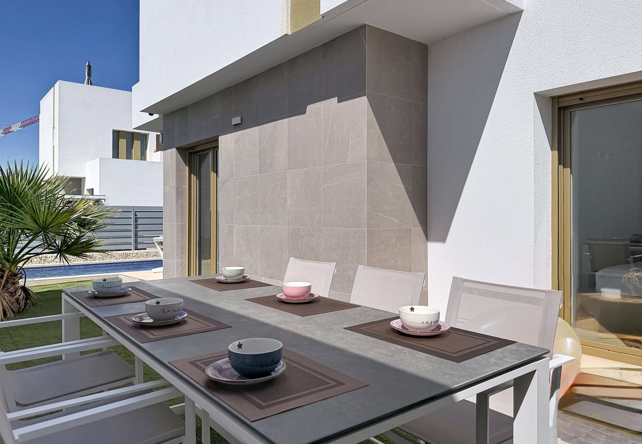 Villa in Orihuela - 3122 Malé 8