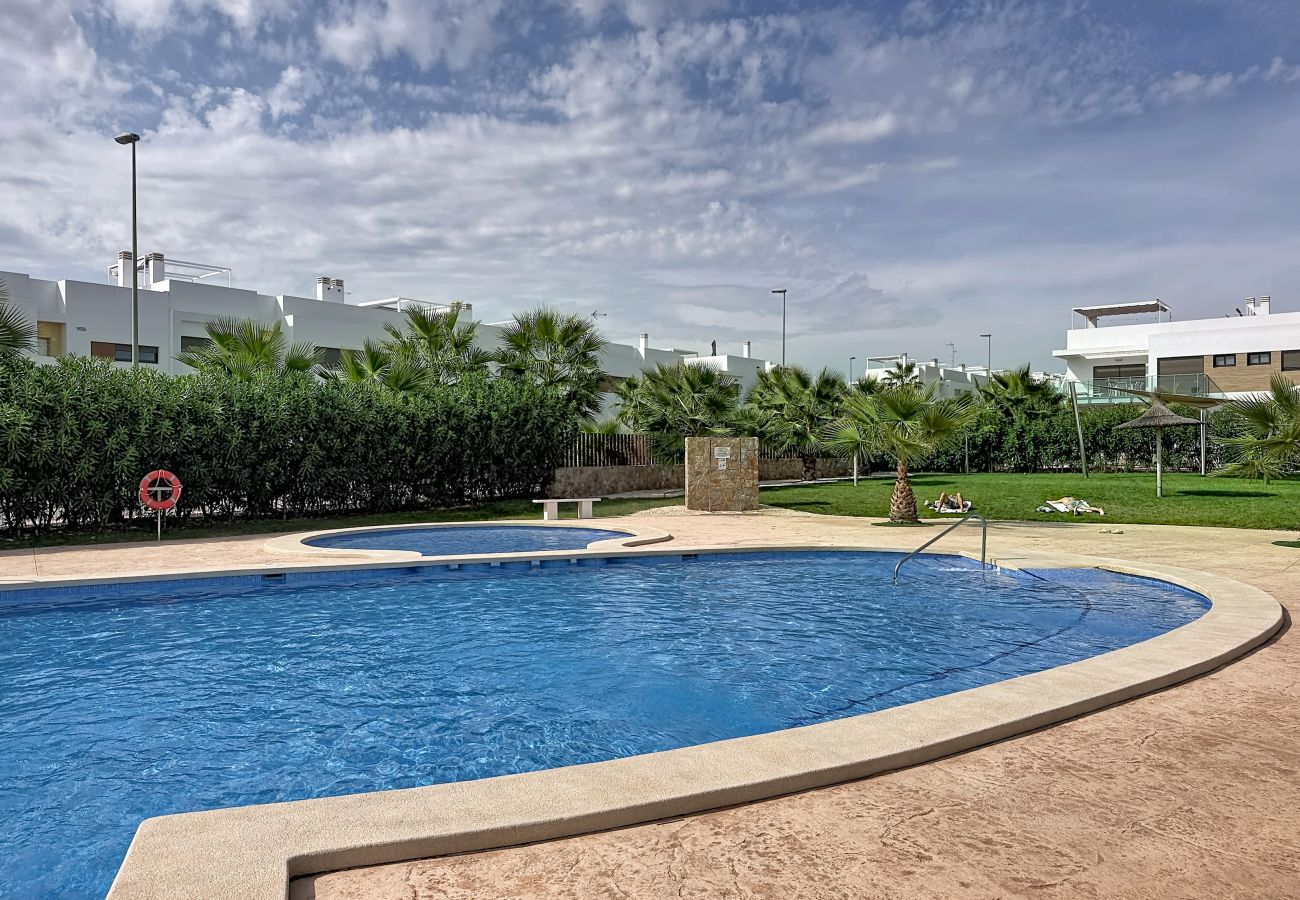 Apartment in Orihuela - 3123 Apartamento con jardin CAPRI