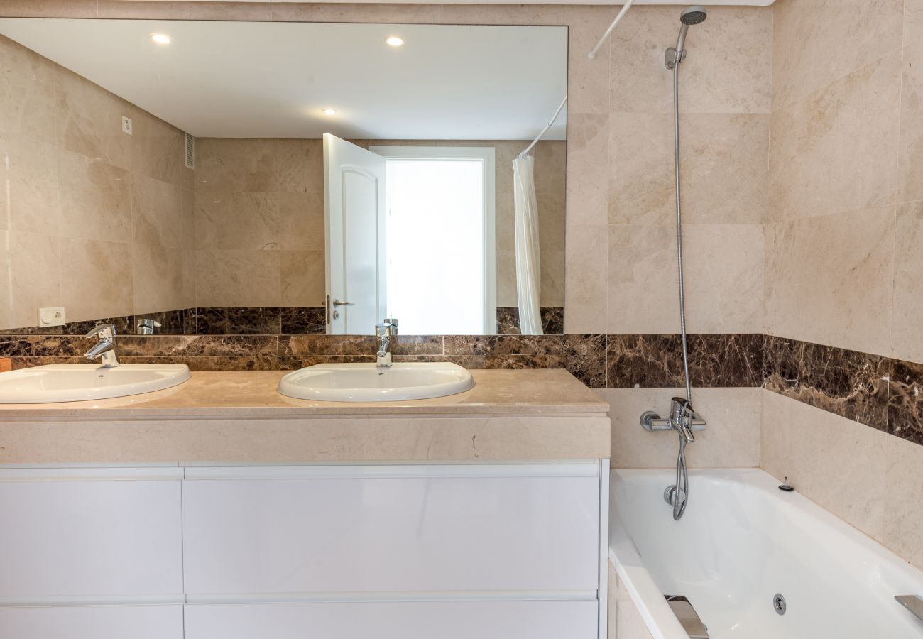 Apartamento en La Alcaidesa - Birdie Club 2113 Wonderful Views 