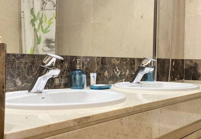 Apartamento en Manilva - Marina Del Castillo 2129 On The Beach  Apartamento en Manilva - Marina Del Castillo 2129 On The Beach