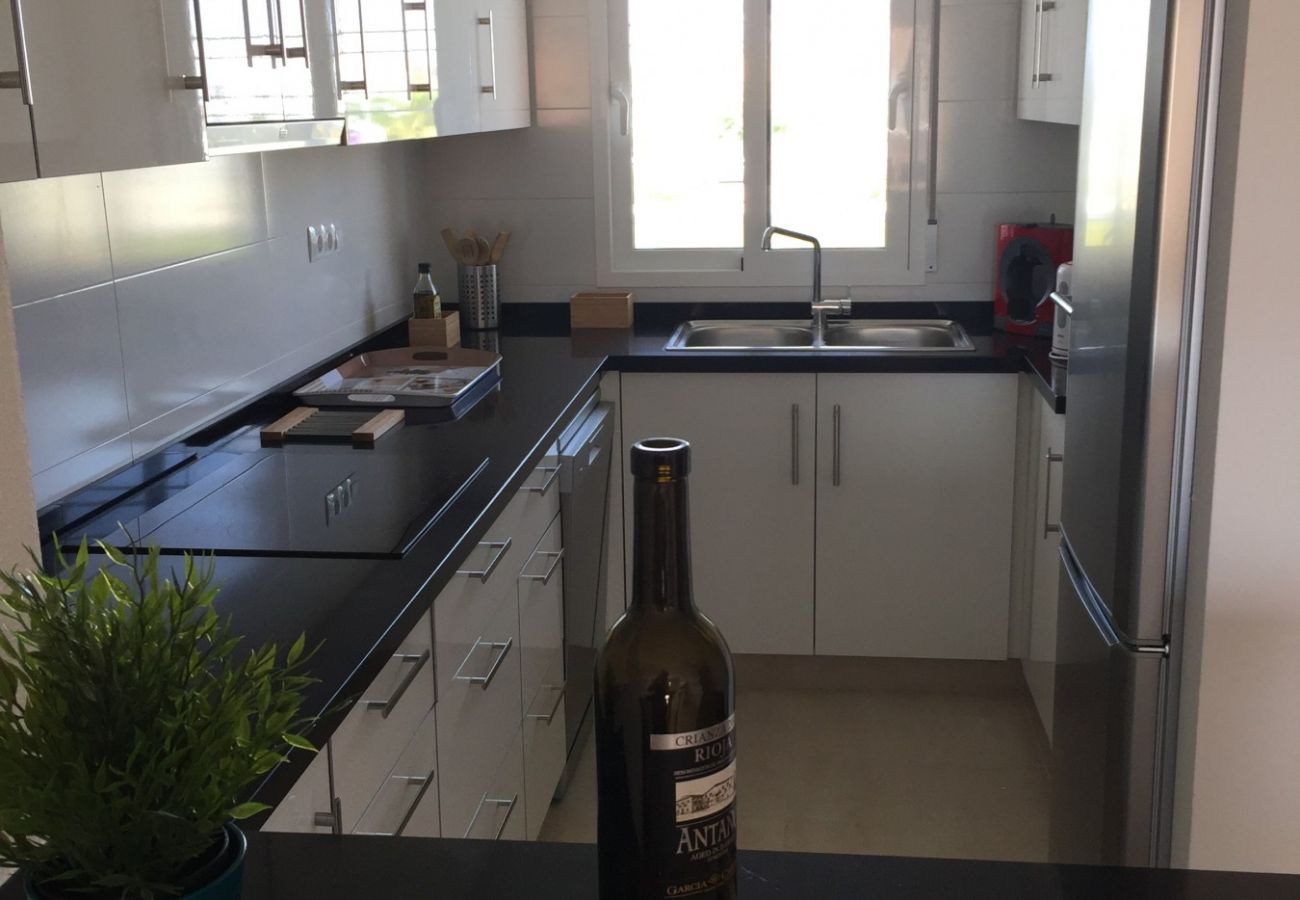 Zapholiday - 3027 - apartamento Torre de la Horadada, Costa Blanca - cocina