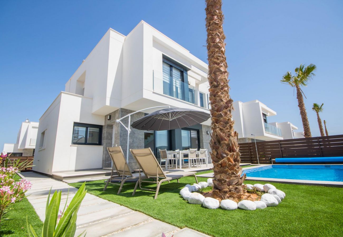 Villa en Orihuela - 3033 Vistabella-Bali 3033
