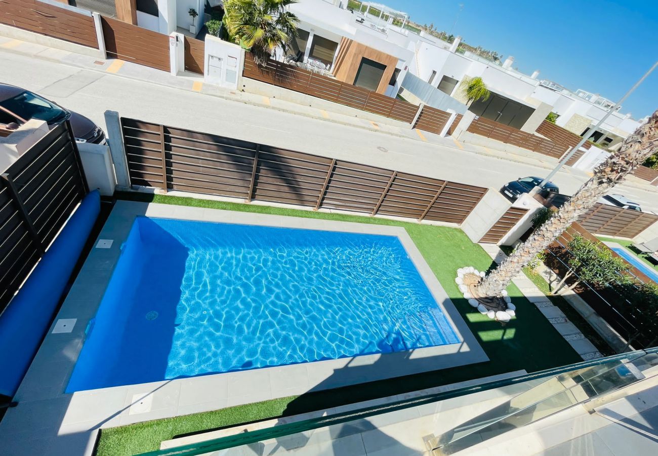 Villa en Orihuela - 3034 Vistabella- Bali 3034