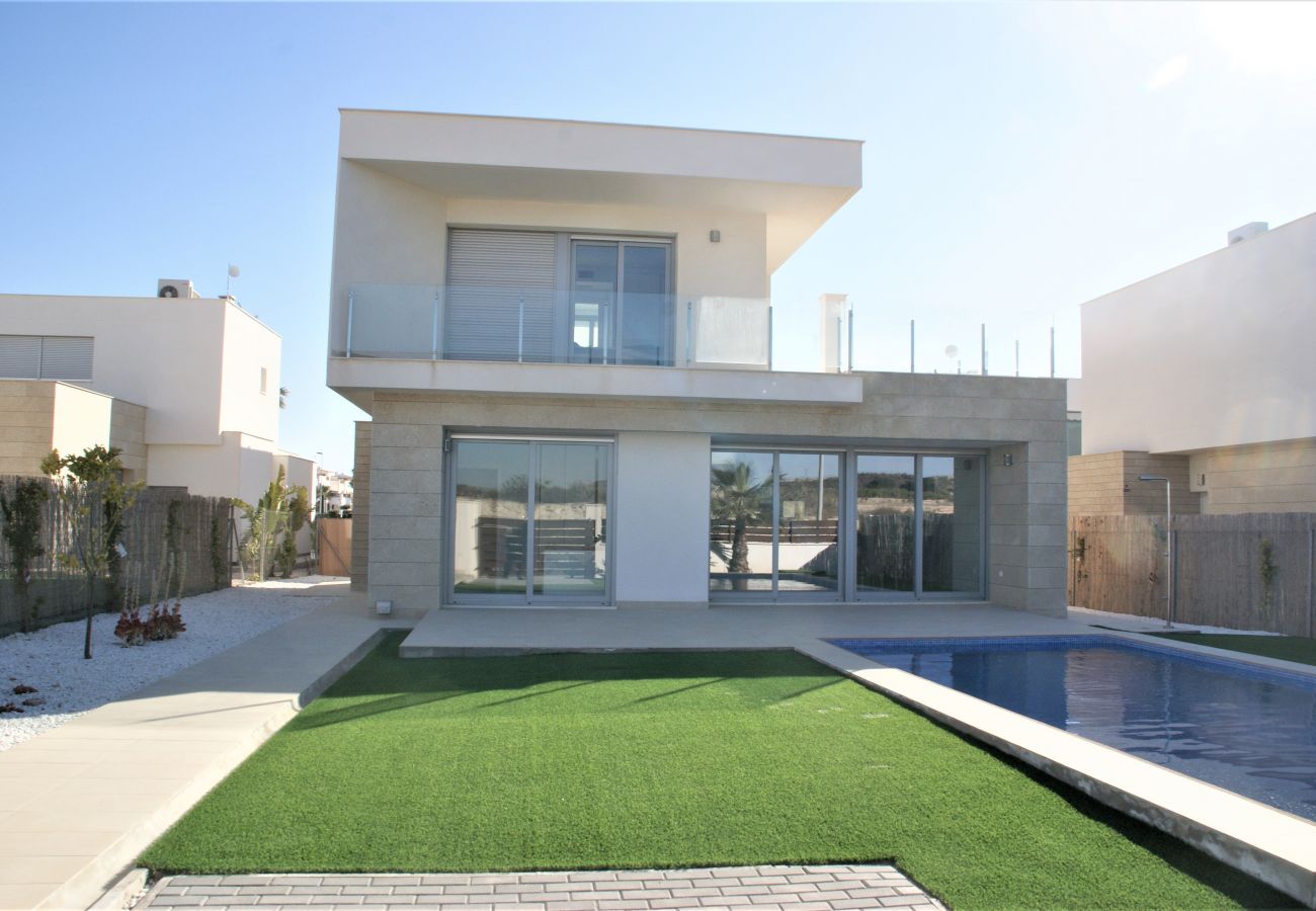 Villa en Orihuela - 3053 Vistabella- Malibu 3053
