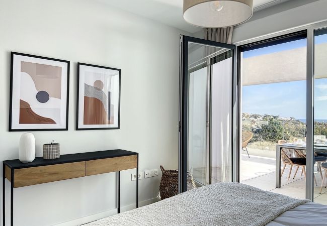 Apartamento en Casares - Via Celere 2340 Golf & Sea view Apartamento en Casares - Via Celere 2340 Golf & Sea view