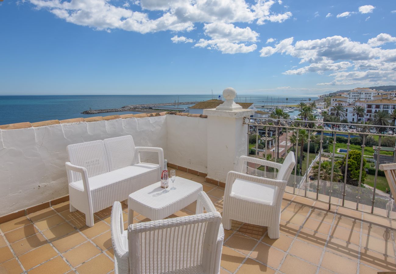 Apartamento en Manilva - Marina Duquesa 2431 Beach Front 