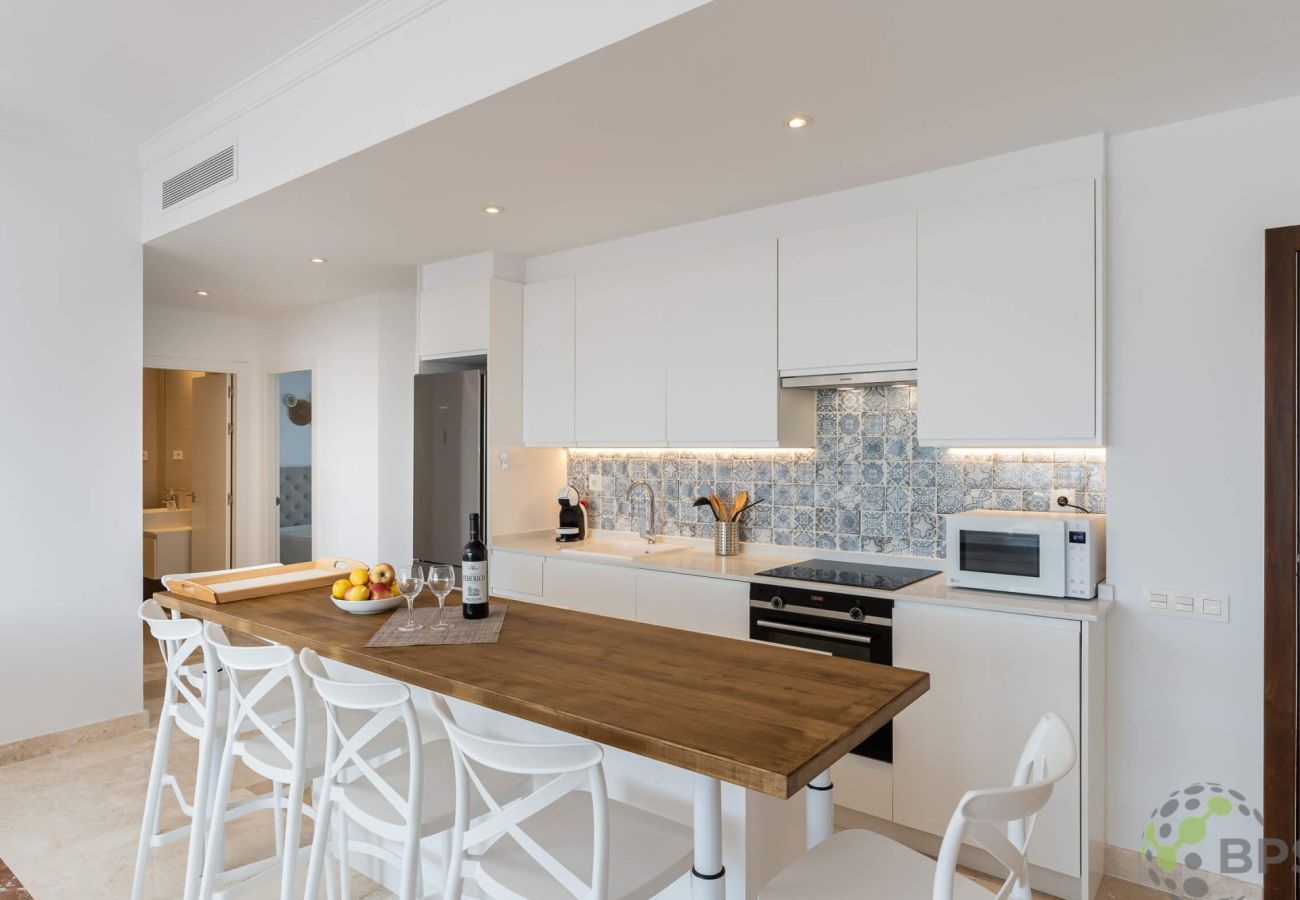 Apartamento en Estepona - Paraiso Pueblo Penthouse 2452 Sea & Golf View
