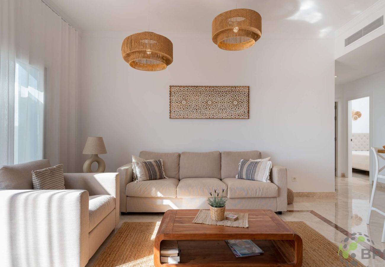 Apartamento en Estepona - Paraiso Pueblo Penthouse 2452 Sea & Golf View