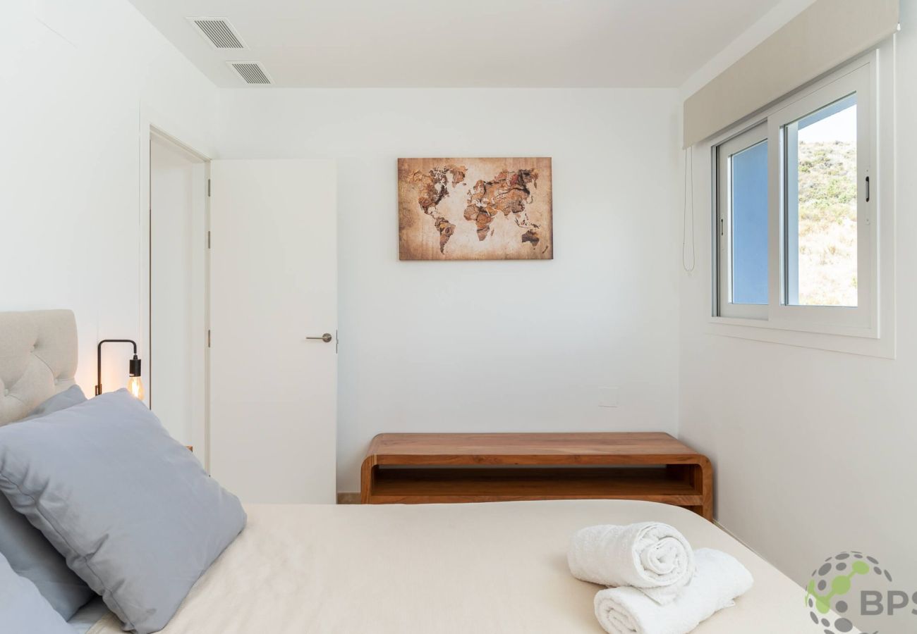 Apartamento en Estepona - Paraiso Pueblo Penthouse 2452 Sea & Golf View