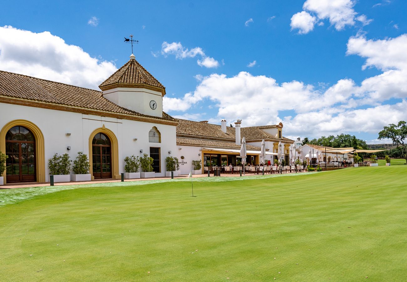 Apartamento en San Roque - EMERALD GREEN 2477 SAN ROQUE