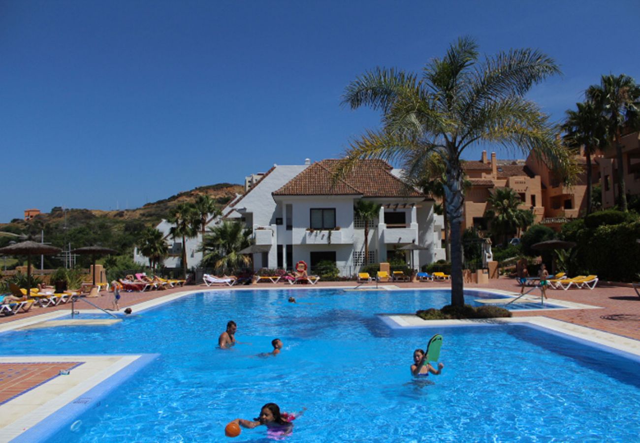 Appartement à Manilva - Duquesa Village  2114 Pool & Garden