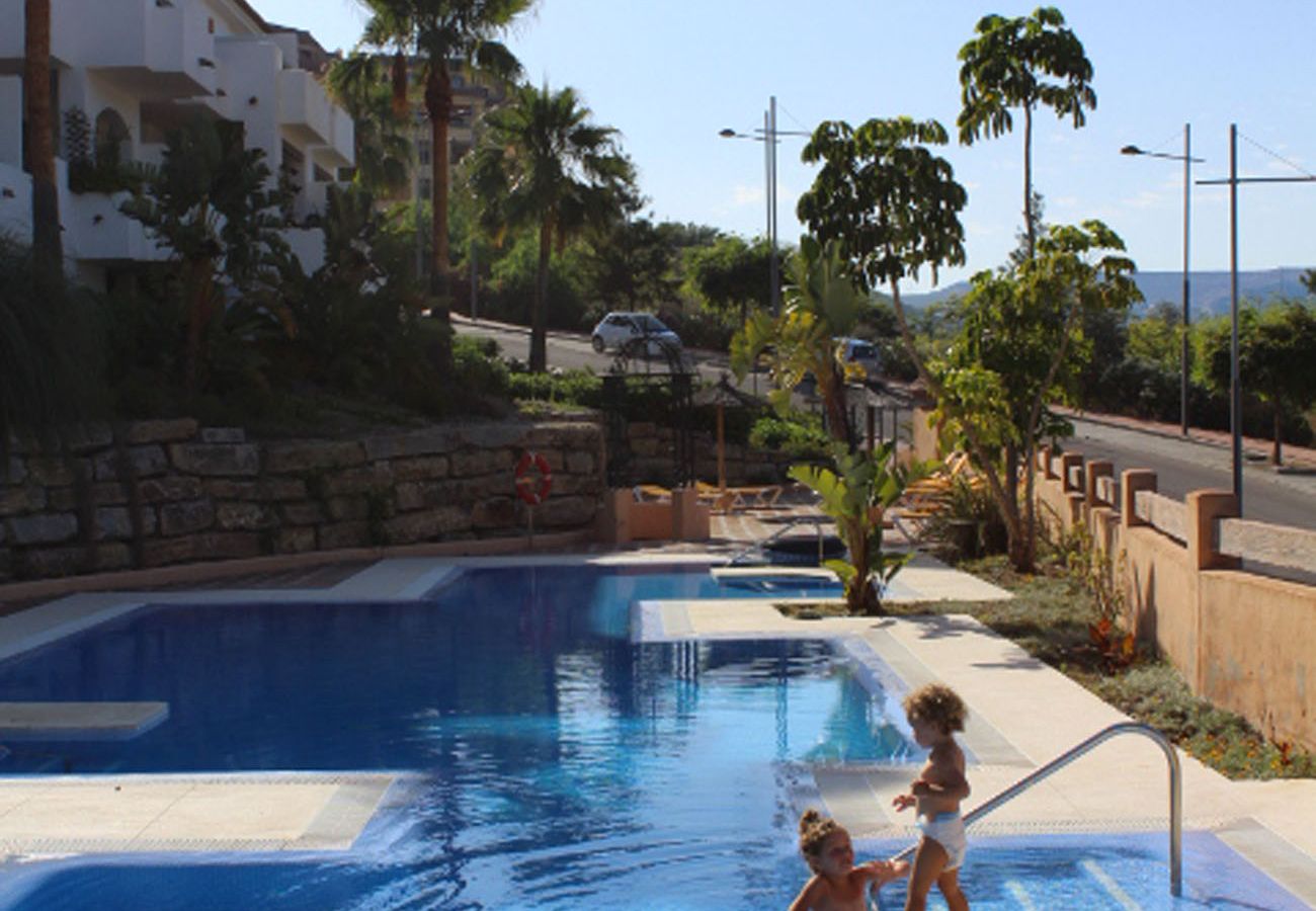 Appartement à Manilva - Duquesa Village  2114 Pool & Garden