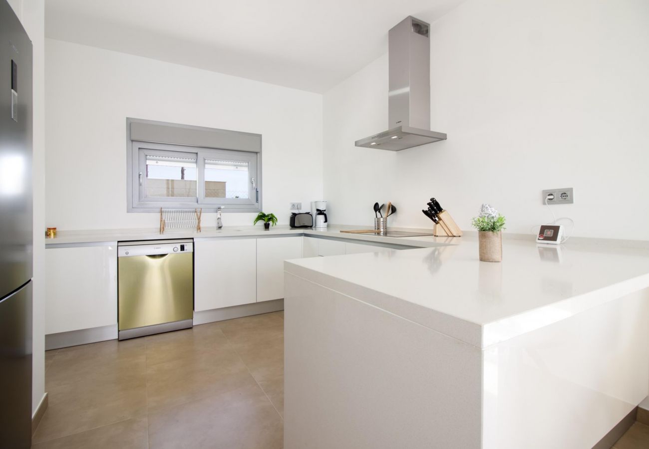 Zapholiday  –  3021  -  villa Orihuela , Alicante  – cuisine