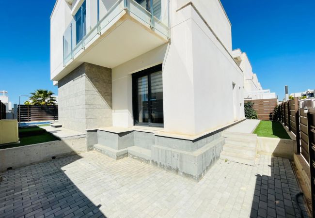 Villa à Orihuela - 3034 Vistabella- Bali 3034 Villa à Orihuela - 3034 Vistabella- Bali 3034