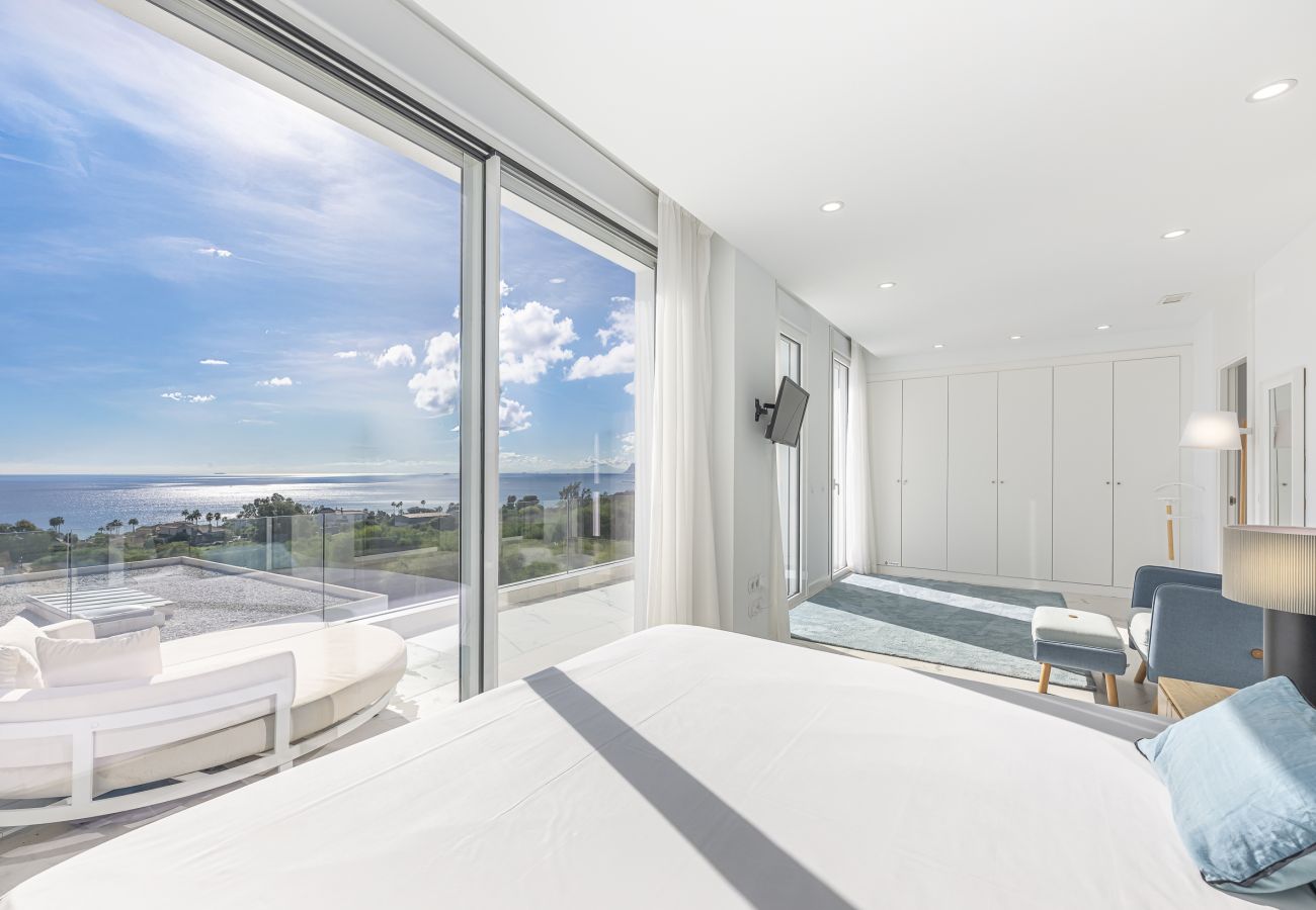 Villa à San Roque - Villa ELISEO 2400 Private Pool & Sea View