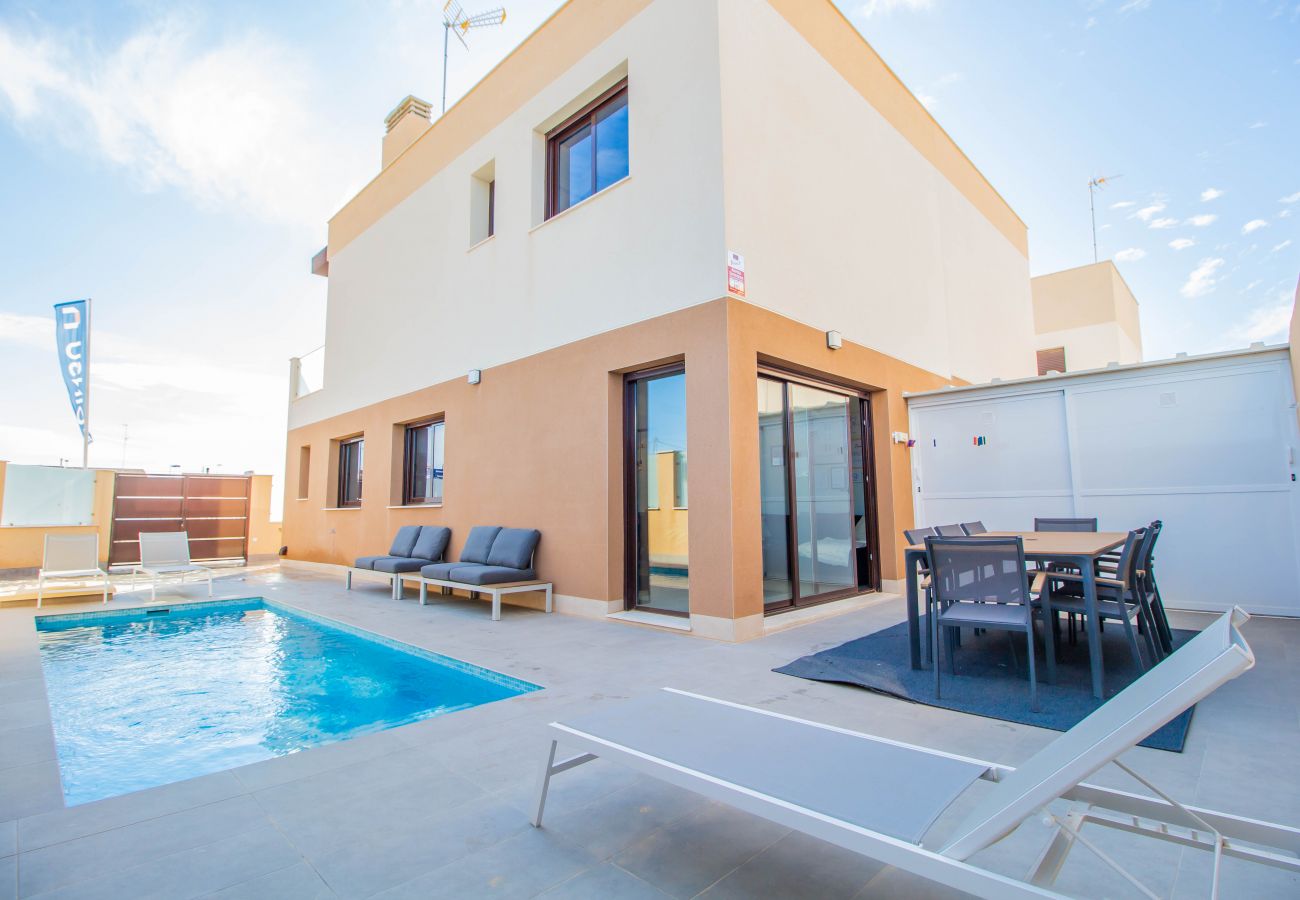 Villa à San Pedro del Pinatar - 3083  CASA NUEVE