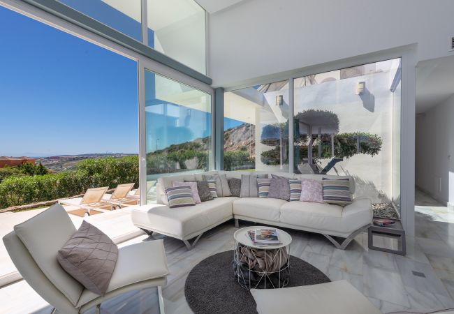 Villa à Casares - Villa Dona Julia 2410 Golf and Sea views Villa à Casares - Villa Dona Julia 2410 Golf and Sea views