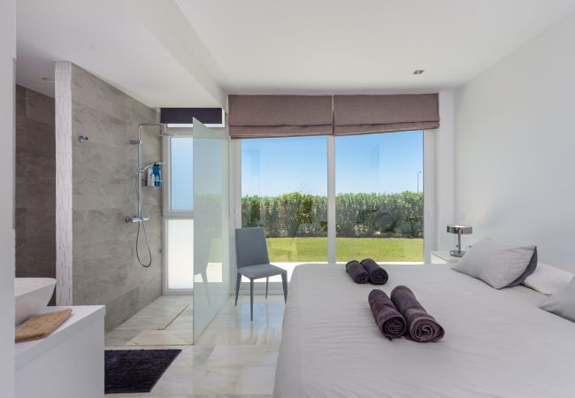 Villa à Casares - Villa Dona Julia 2410 Golf and Sea views Villa à Casares - Villa Dona Julia 2410 Golf and Sea views